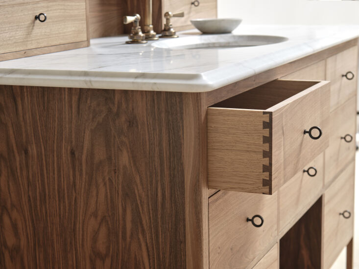 the piece has over the counter open storage plus nine drawers, dovetailed and f 11
