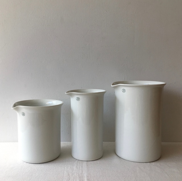 japanese store itotoki carries the microwave and dishwasher safe beakers in th 9