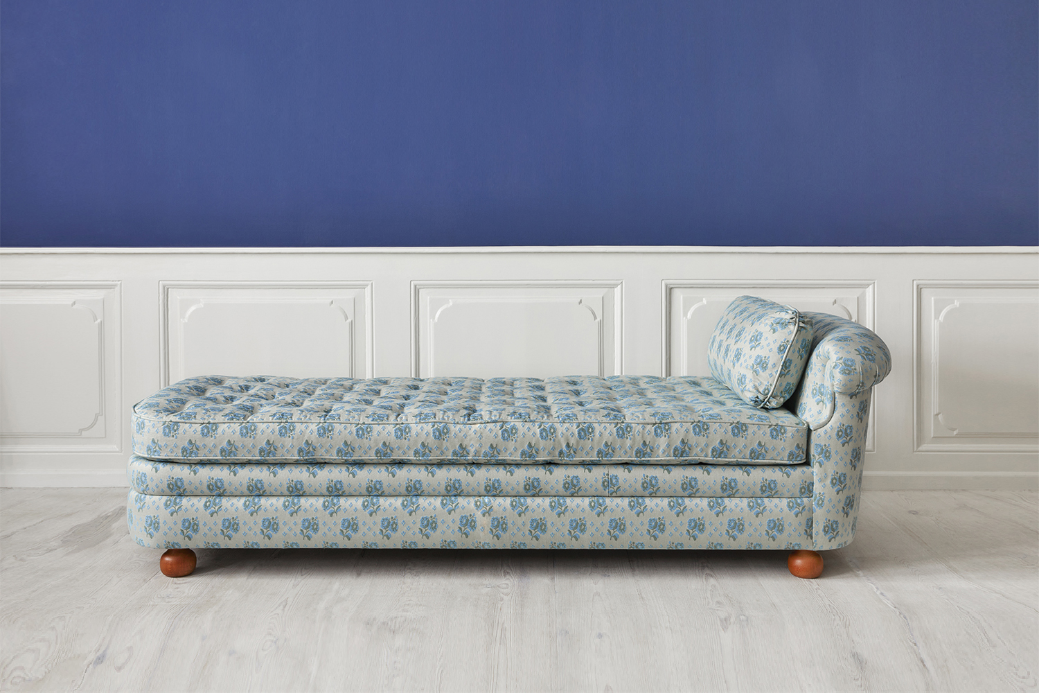 a similar daybed is the svenskt tenn daybed designed by josef frank in \1938, a 15