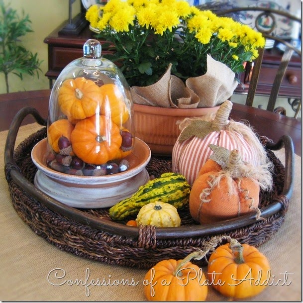 CONFESSIONS OF A PLATE ADDICT Centre de table d'automne en terre cuite et citrouilles
